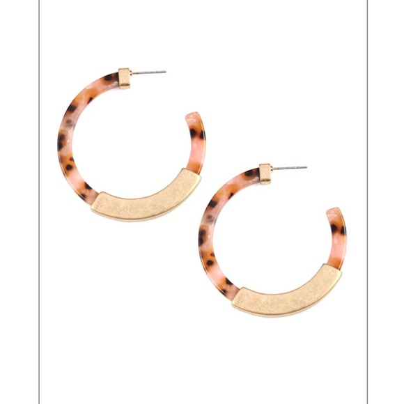 Blush PINK HALF METAL CAST tortoise shell post HOOP EARRINGS - Picture 3 of 10